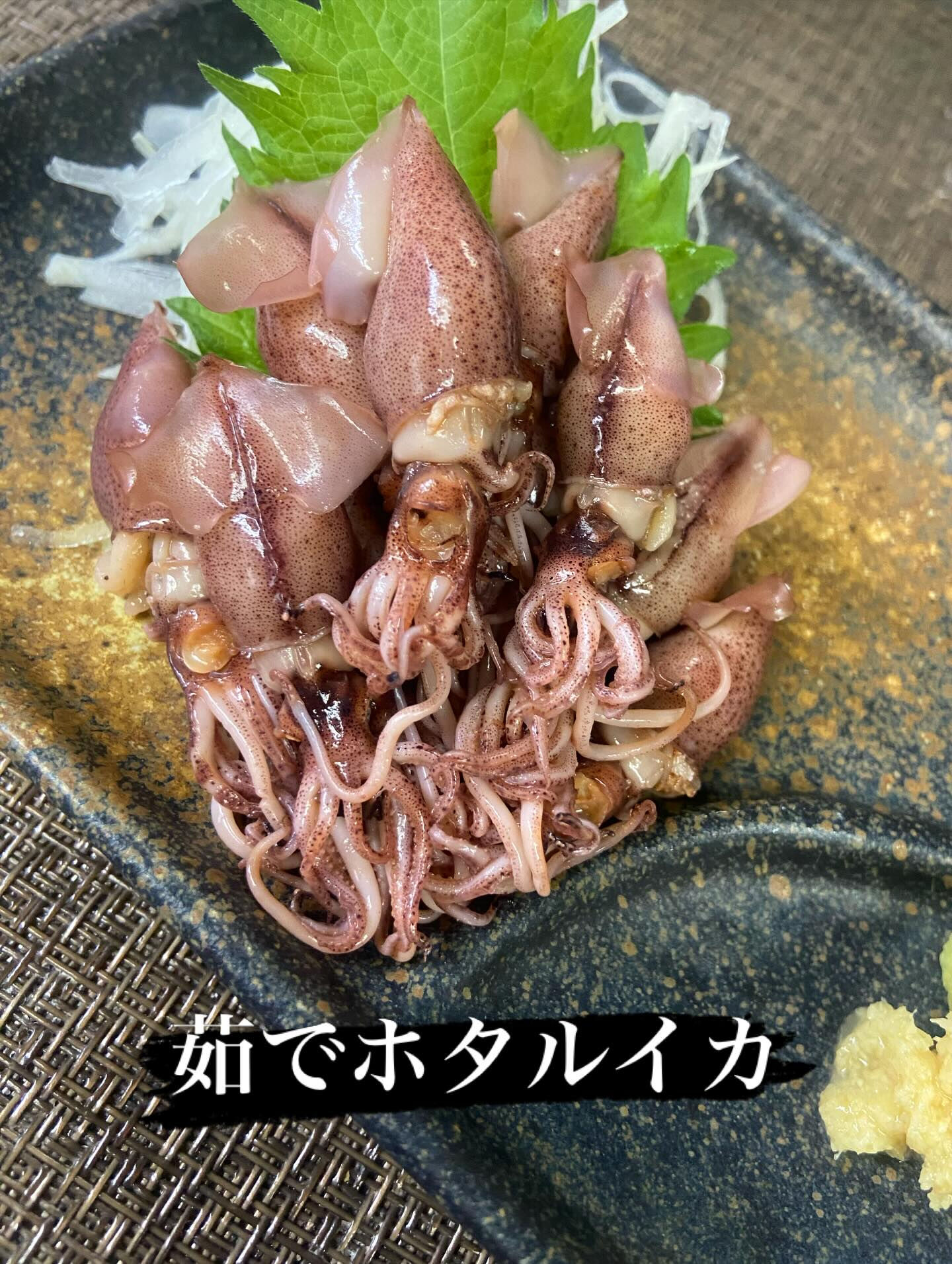 ☆茹でホタルイカの刺し